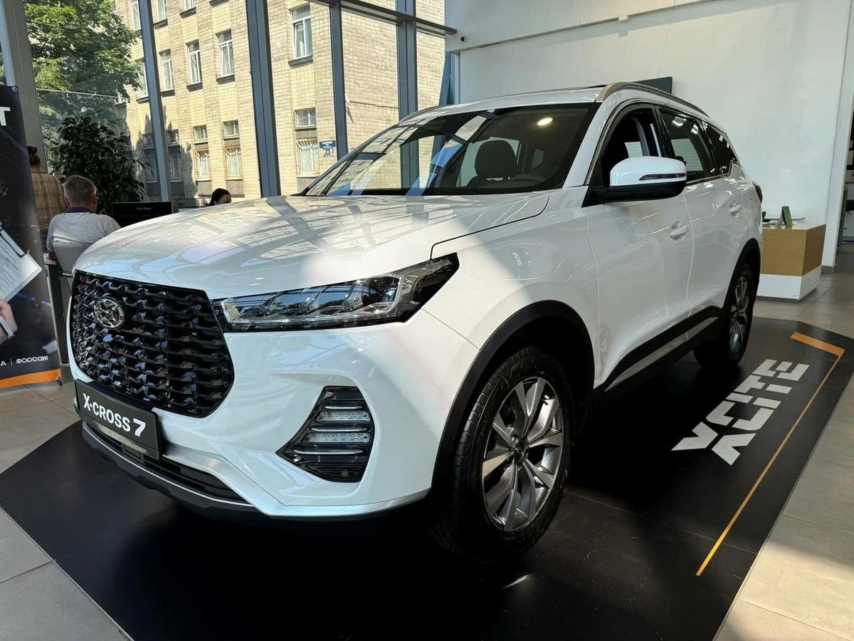 XCITE X-CROSS 7 с автосалона по цене от 2 499 000 рублей