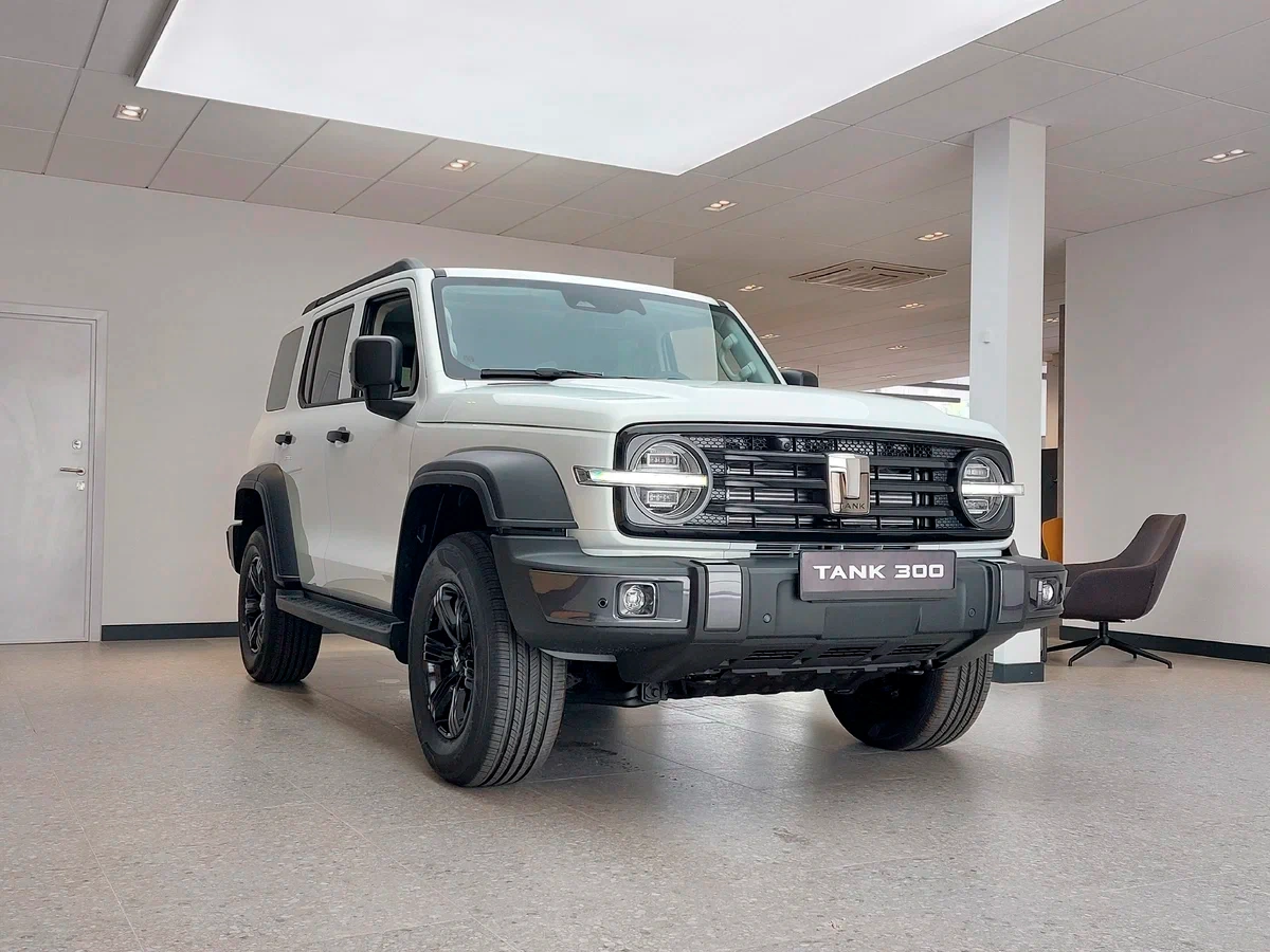 Tank 300 по цене от 4 199 000 рублей